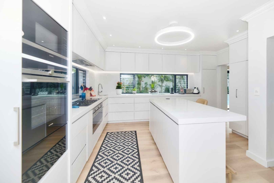 6 Bedroom Property for Sale in Hermanus Heights Western Cape